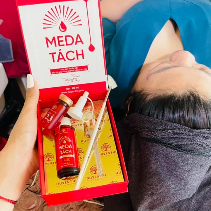Tinh Chất Thải Nám Meda Tách Duyên Thị 28ML
