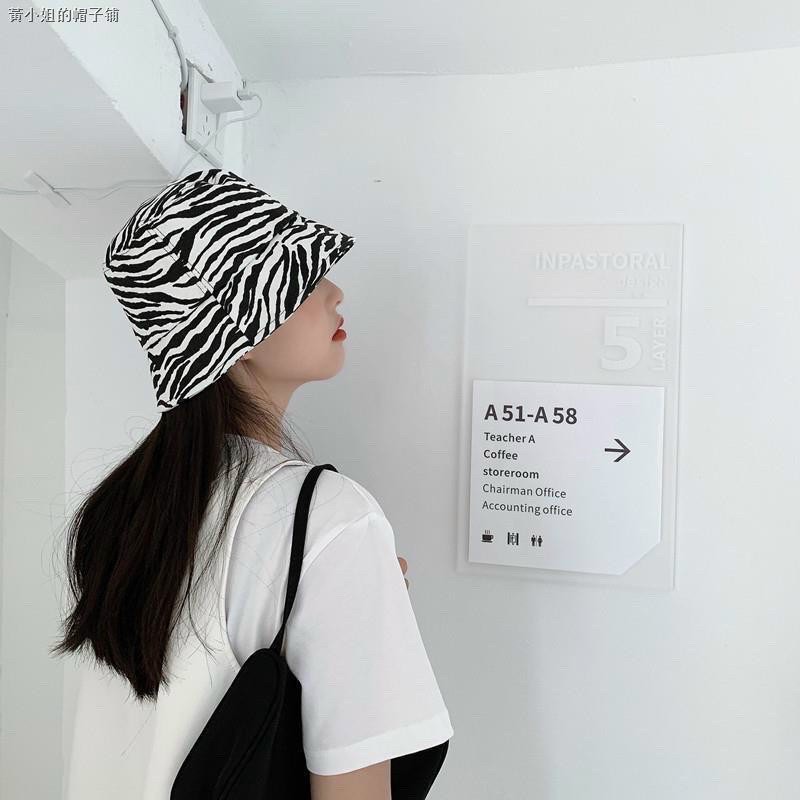 Mũ bò sữa hít - Mũ vành tròn tai bèo, bucket màu loang trắng đen nam nữ Ulzzang HOTTREND 2021