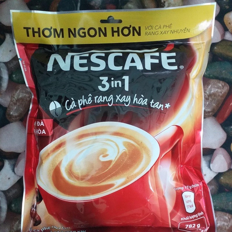 Cà phê sữa Nescafe rang xay 3in1 ( bịch 46 gói x 16gr )
