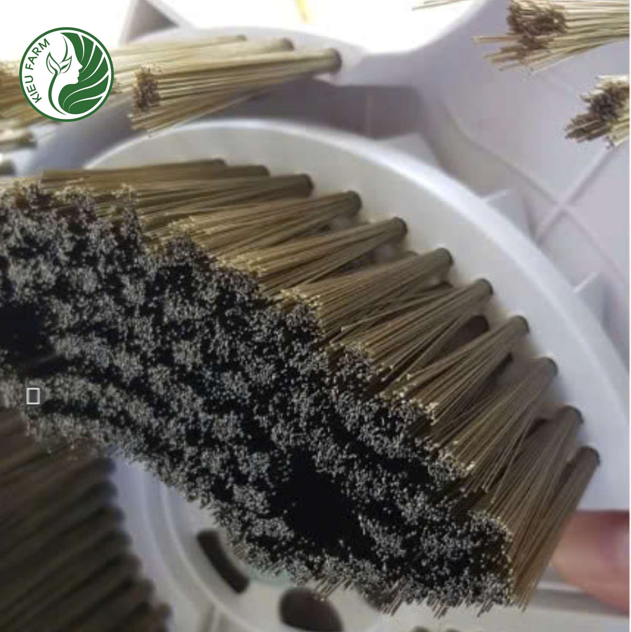 Chổi vệ sinh nhà màng 360 độ_KIEUFARM_Chất lượng cao, đảm bảo vệ sinh nhà màng hiệu quả