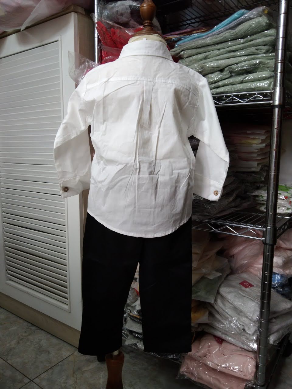 SET áo sơ mi + quần kaki đen dành cho bé trai