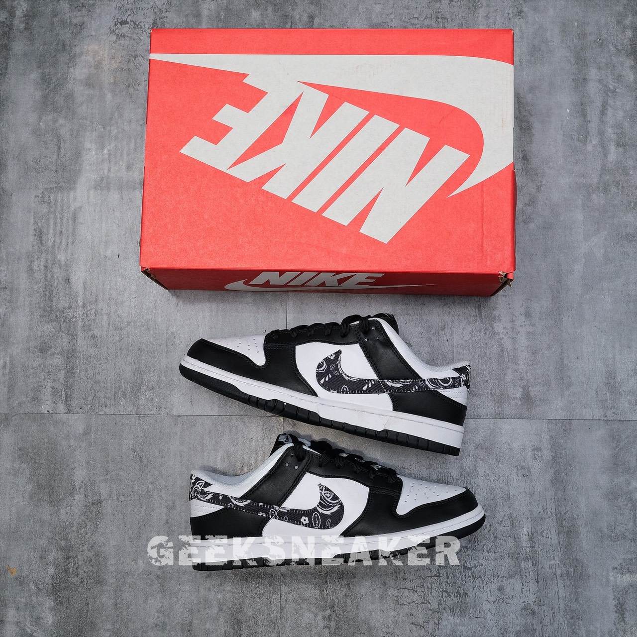 [GeekSneaker] Giày Dunk Low Black Paisley