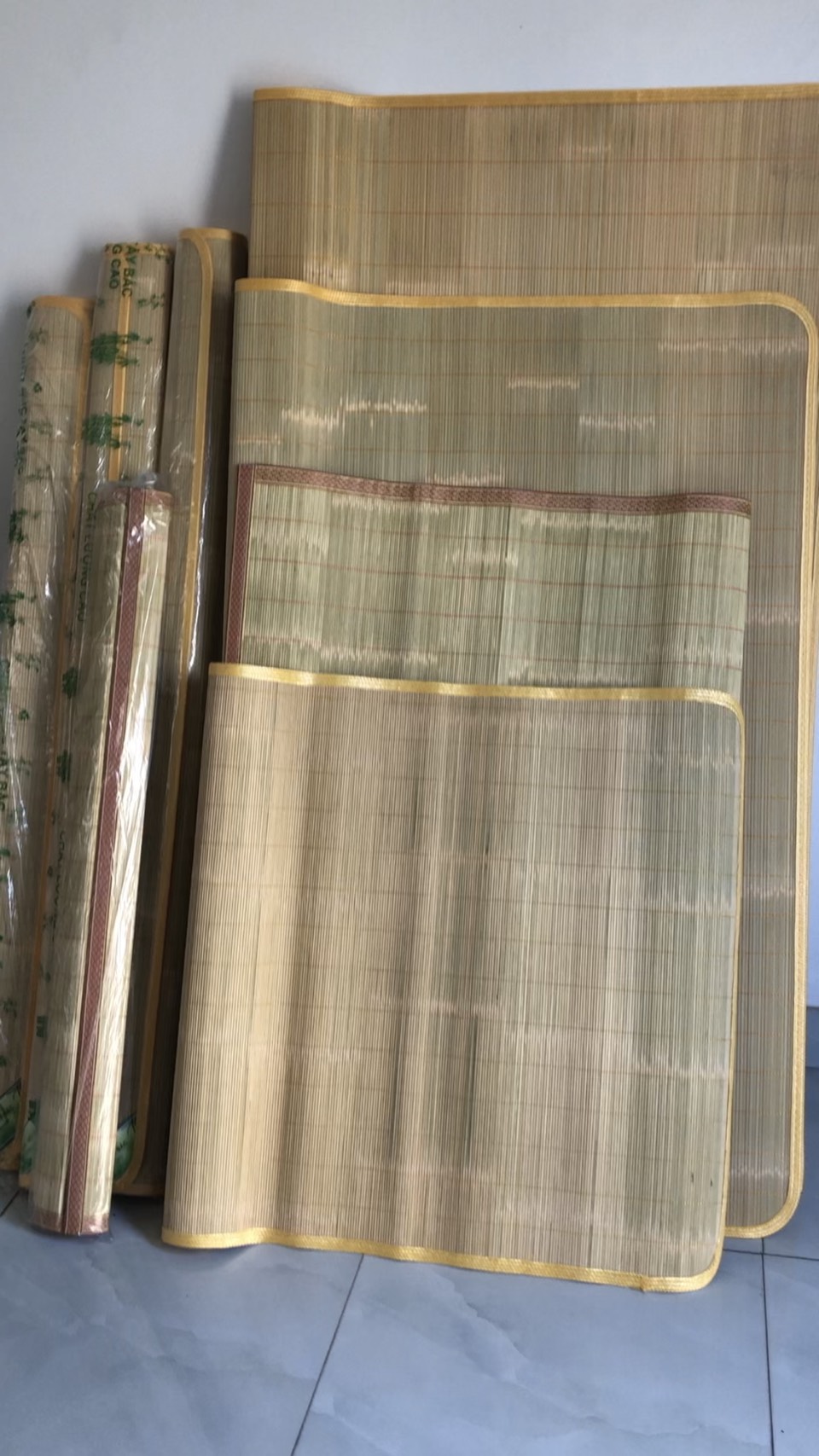 chiếu trúc tăm 1.6  m x 1.9m