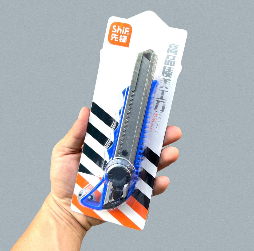 Dao Rọc Giấy Shif 8103 Size Lớn Lưỡi 18mm Cao Cấp