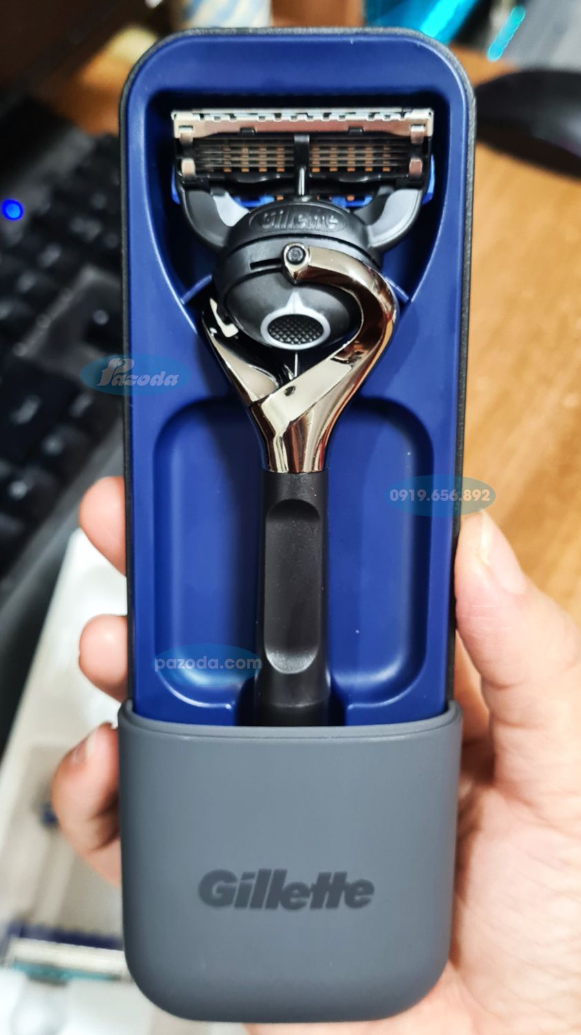 Dao cạo râu 5 lưỡi Gillette Proglide 5+1 Limited Edition (1 tay cầm xoay chiều, 3 đầu cạo 5+1)