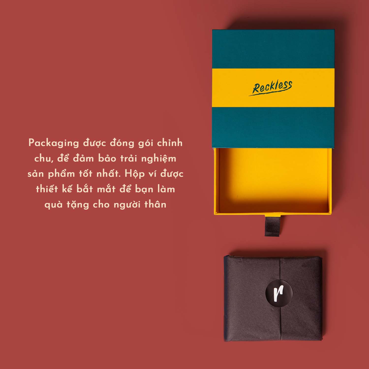 Ví Vải Nắp Gập Màu Phối Reckless Claire Wallet Polyester Kháng Nước