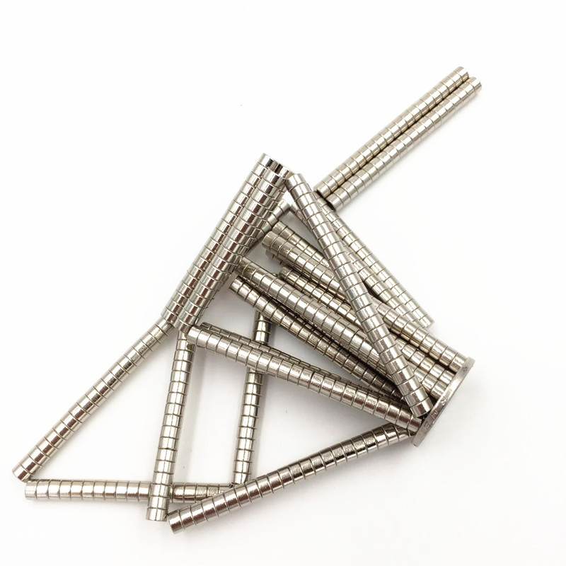 Nam châm đất hiếm 5x3mm mạ Niken lực từ N35