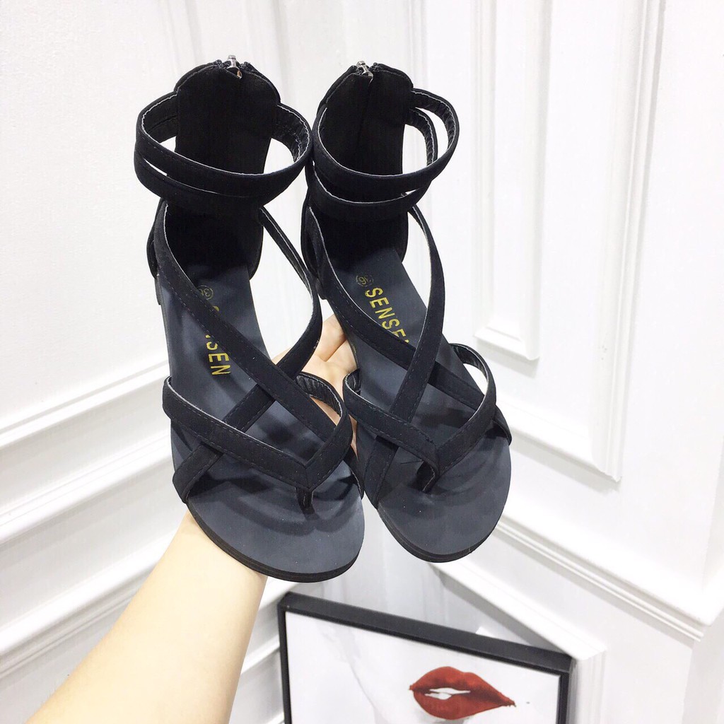 Sandal chiến binh xỏ ngón