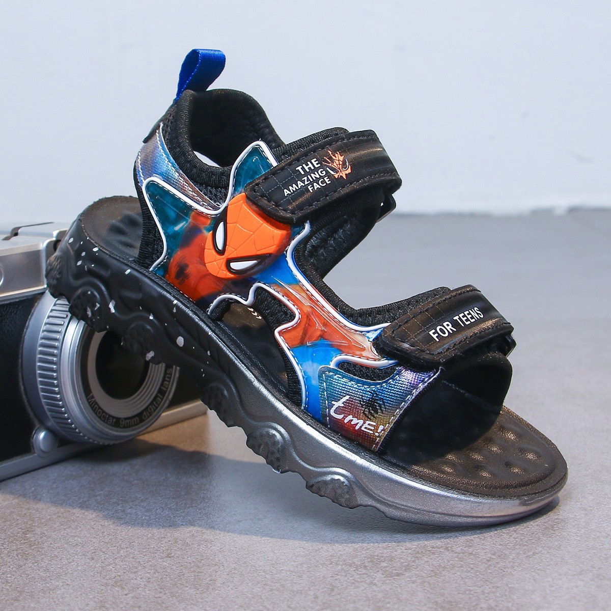 Sandal nhện Có Đèn siêu nhẹ hàng nội địa Trung cao cấp cho bé SD003E, Giay the thao cho be, Xăng đan bé trai, Giày siêu nhân cho bé Giày tập đi bé trai - TOP sản phẩm BabyMall Vietnam