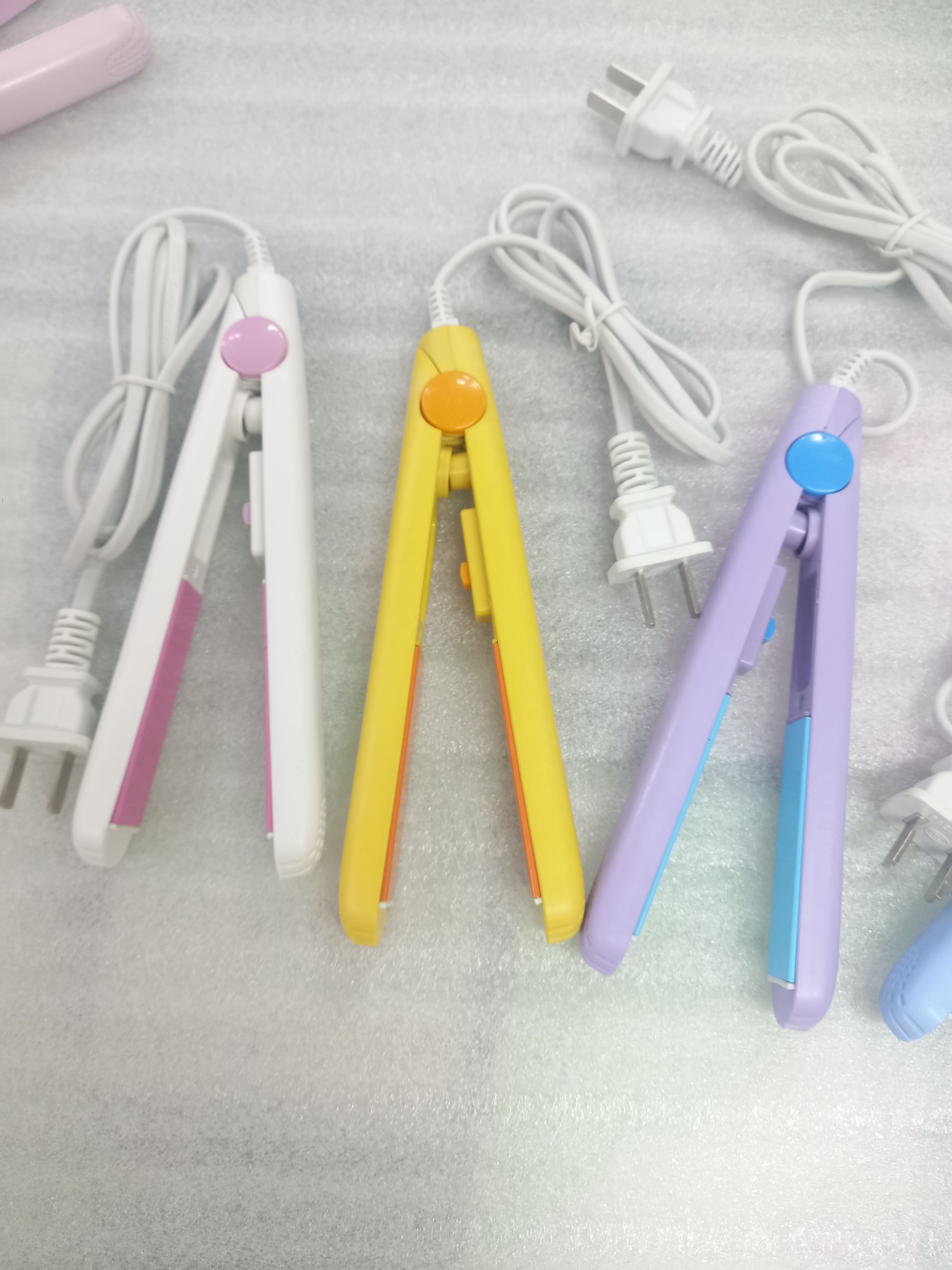 Máy là tóc mini Make Time hàng chuẩn đẹp