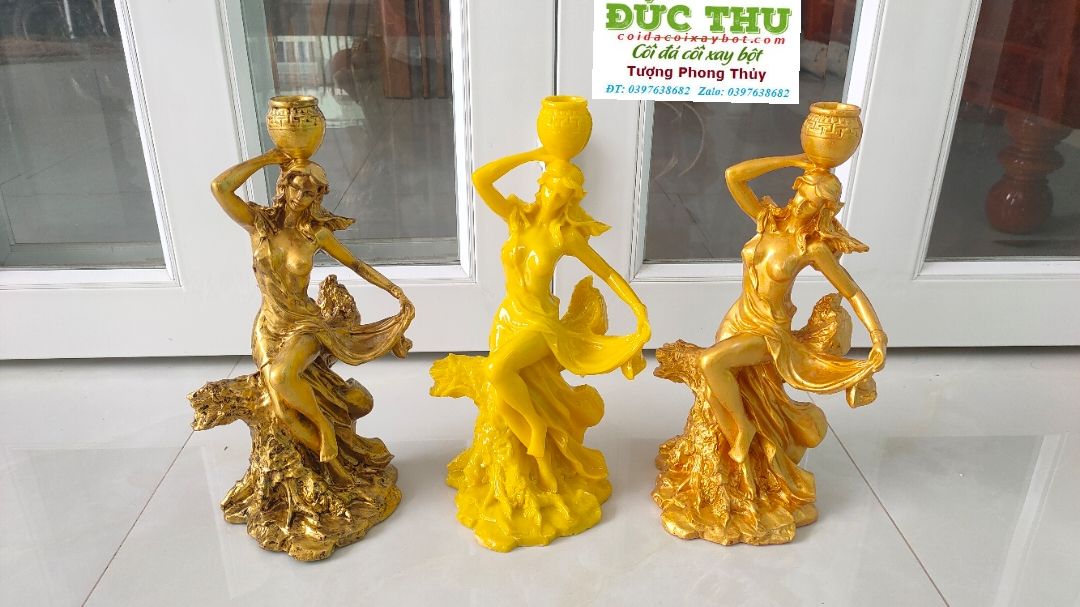 Tượng cô gái