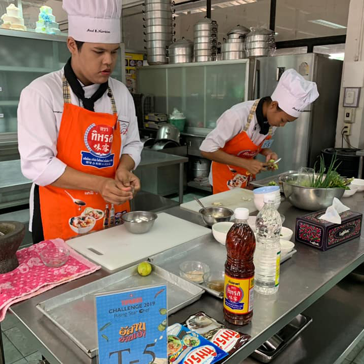 Nước Mắm Thái Lan Tiparos Fish Sauce 700ml