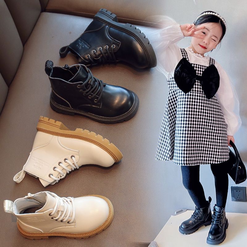 Bốt bé gái, giày bốt martin cho bé phong cách thời trang khóa sườn da siêu mềm, nhẹ, in chữ chìm sz 26-36