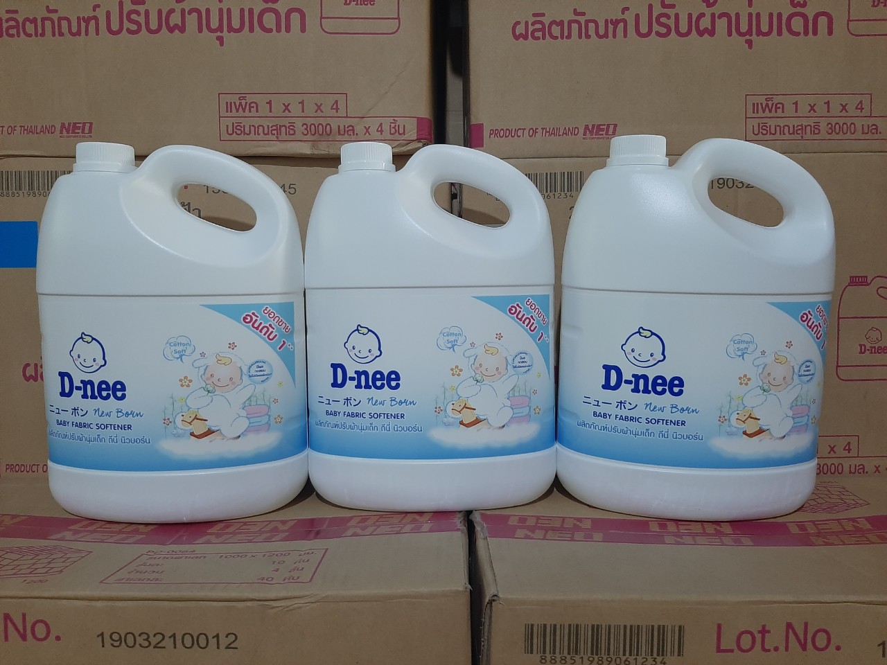 [HCM](KTT) Nước xả vải Dnee 3000ml Thái Lan-Màu Trắng