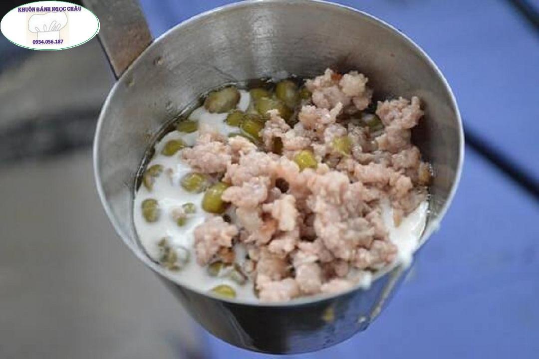 Combo 2 khuôn làm bánh Cống.