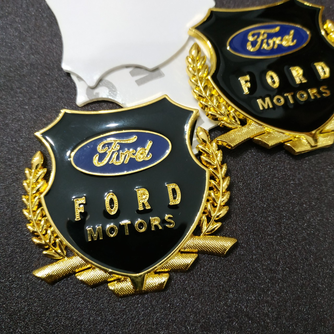 Cặp Logo bông lúa Ford  motors 5.1x5.5cm hợp kim