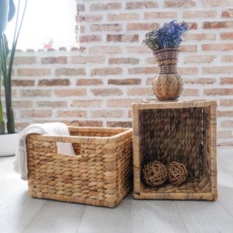 Sọt lục bình đựng quần áo khung gỗ