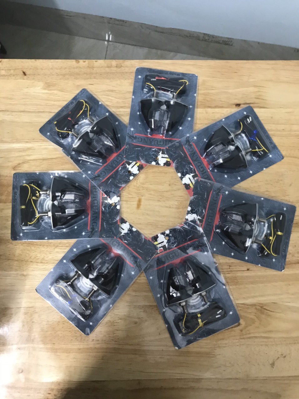 ĐÈN LED XI NHAN ĐỘ XE MÁY