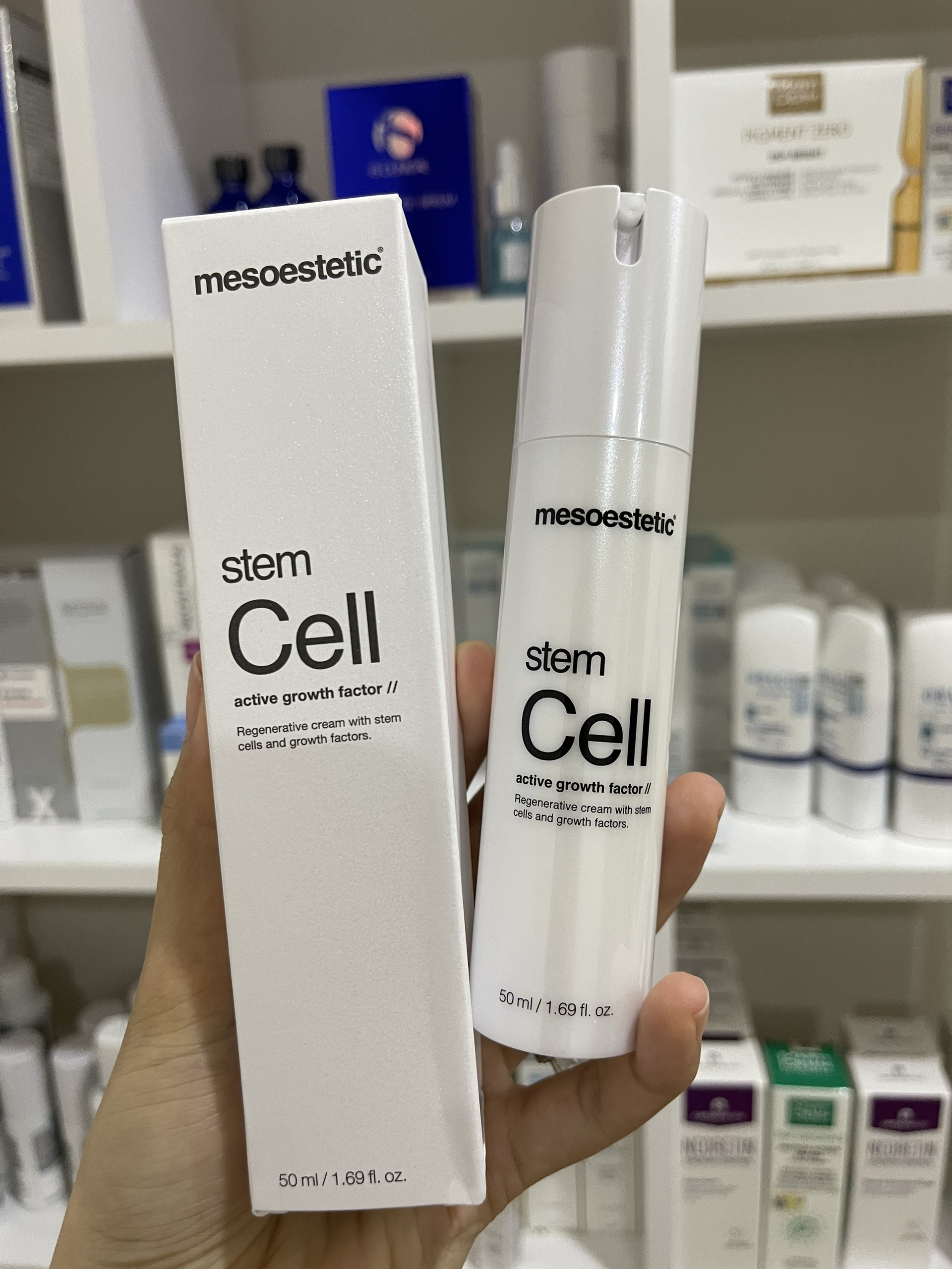Kem Dưỡng tế Bào gốc Stem Cell Active Growth Factor Mesoestics 50ml - NHẬP KHẨU
