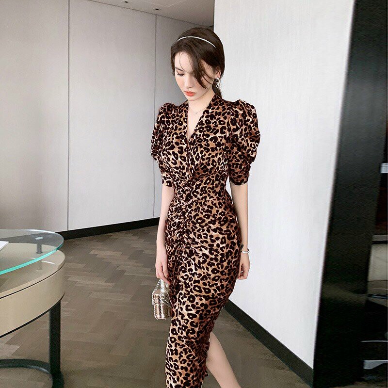 Đầm ôm da beo nhún tùng