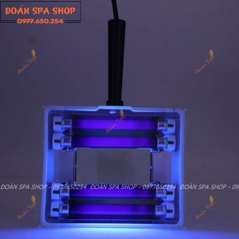 Đèn wood soi da dùng trong spa thẫm mỹ viện