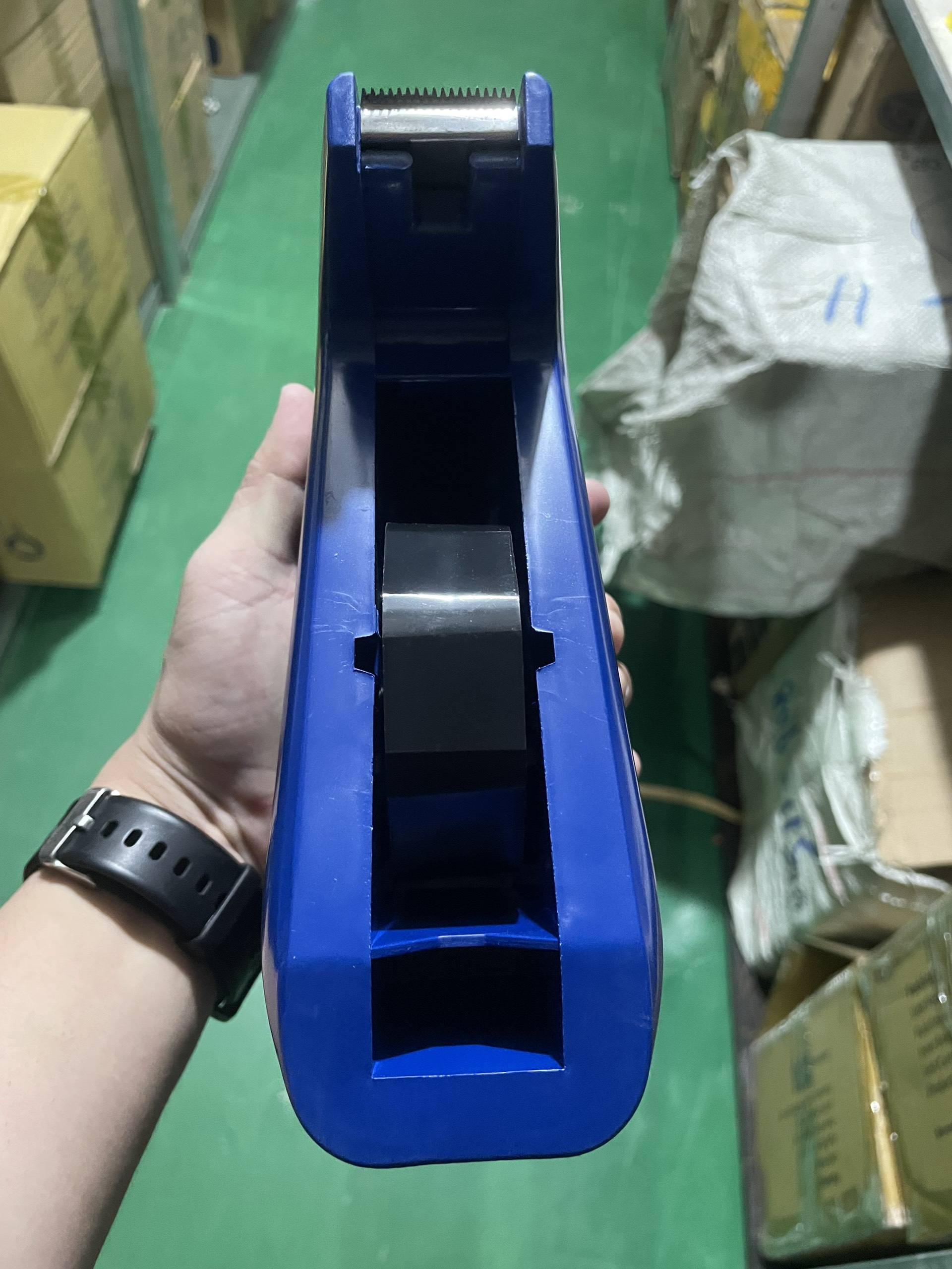 Cắt băng keo để bàn vòng lớn TTM No.2004