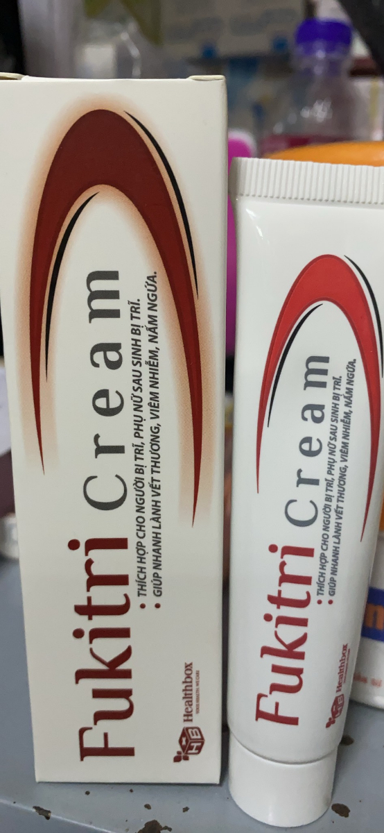 Kem bôi tr ĩ Fukitri cream 20g