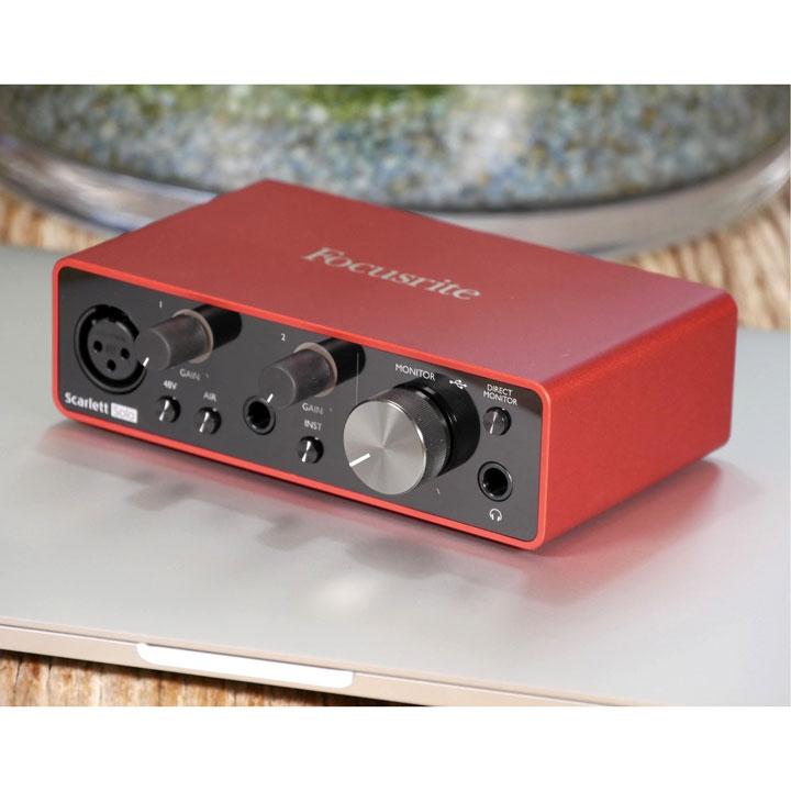 [Trả góp 0%]Combo phòng thu cá nhân Focusrite Scarlett Solo Studio Gen 3