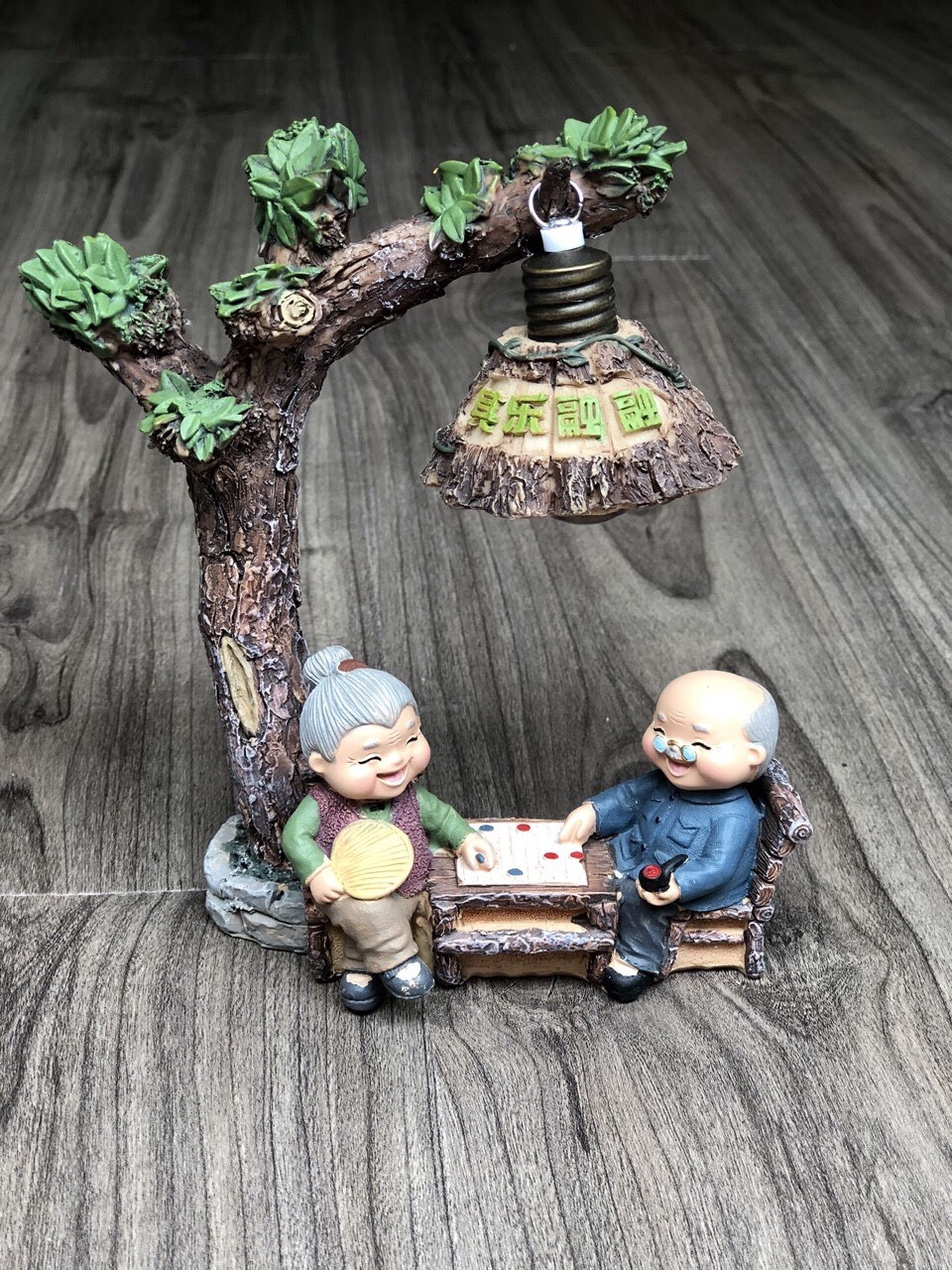 (Chọn mẫu) Bộ tượng ông bà tôi