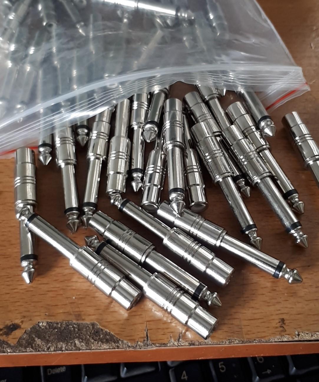 combo 4  jack chuyển 6ly ra av inox