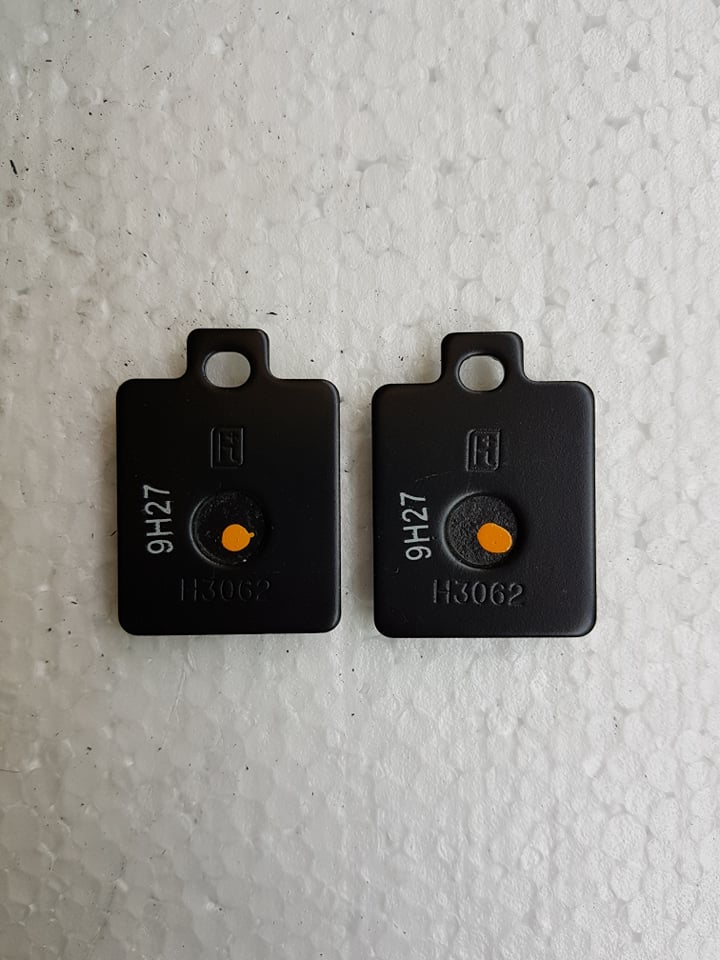 Má phanh thắng đĩa xe Vespa LX 125-150