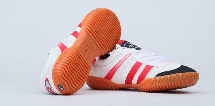 Giày Bóng Đá FutSal