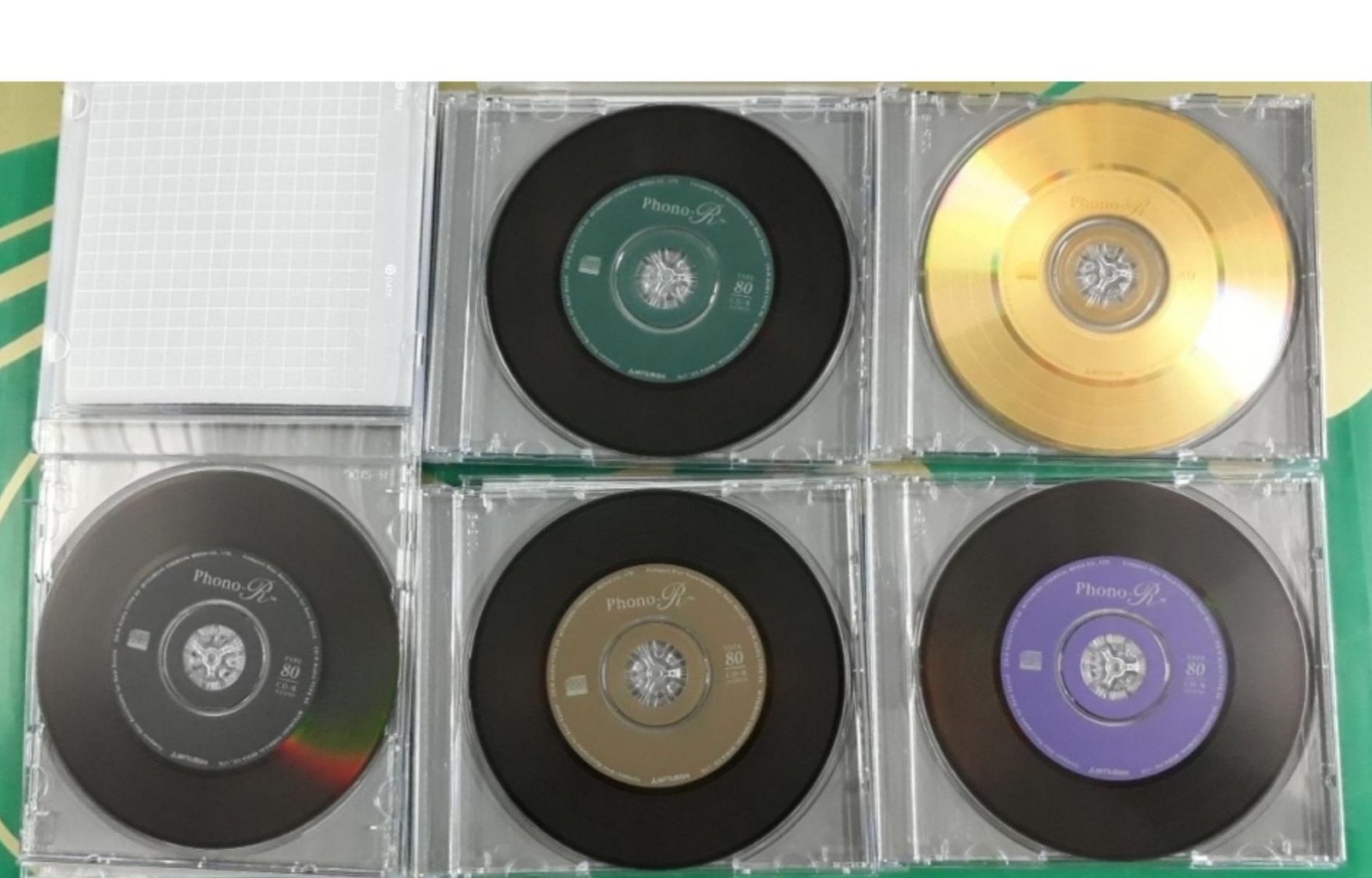 Block 5 đĩa trắng CDR và hộp phono
