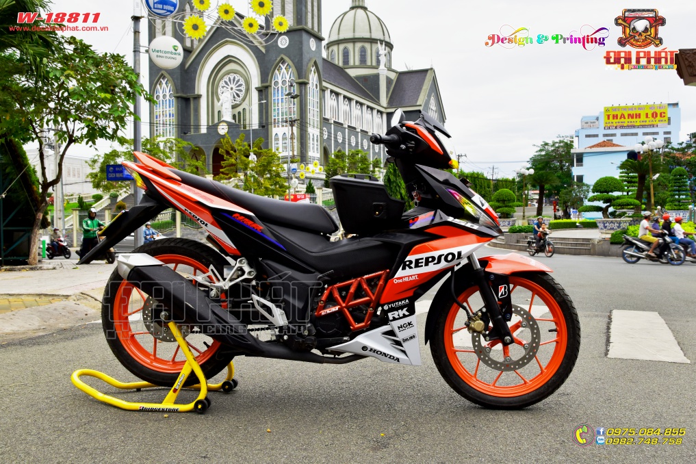 Tem Trùm Xe Winner Repsol Cam Trắng