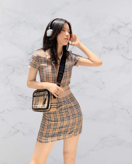 Đầm nữ chân váy ca rô áo cổ sơ mi  thời trang mới Đ 101