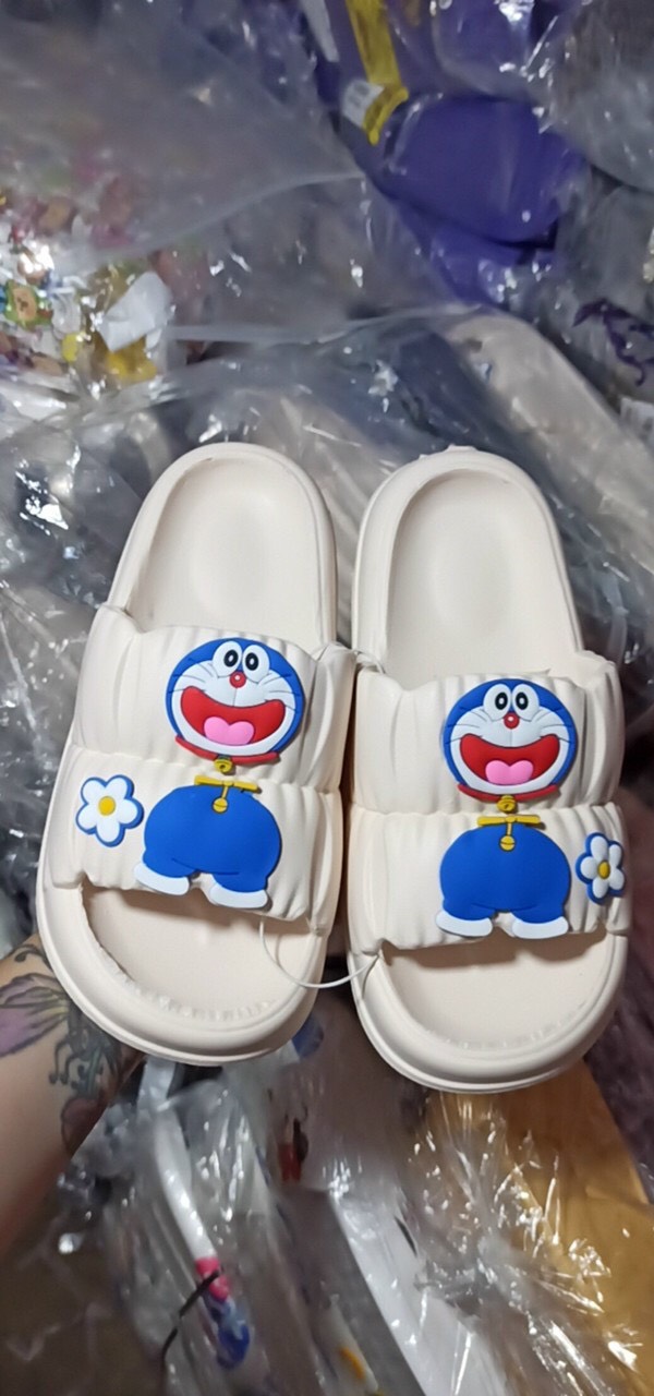 DÉP BÁNH MÌ CHAO HÌNH DOREMON SIÊU CUTE