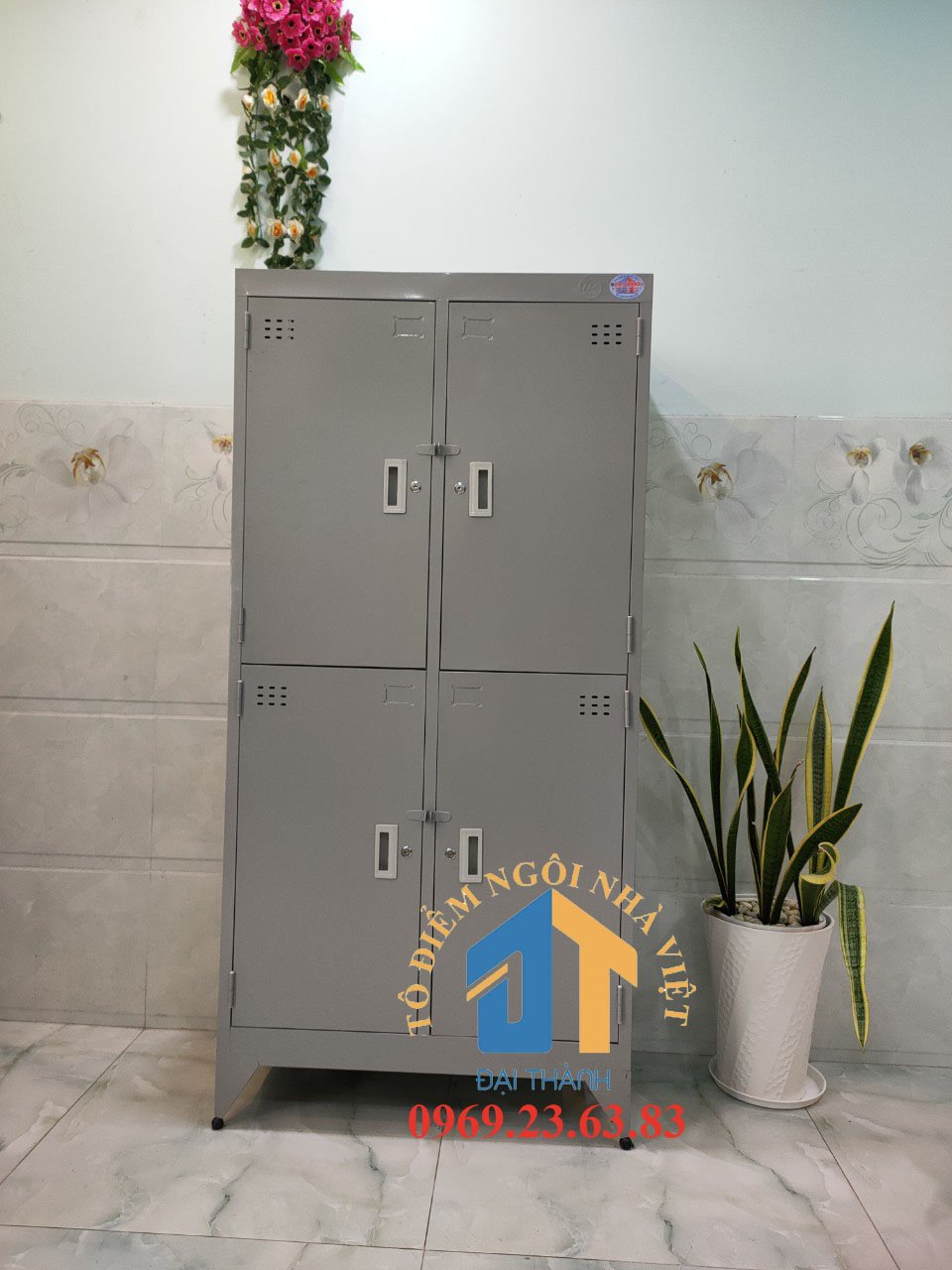Tủ hồ sơ văn phòng 4 cửa cao 1m8