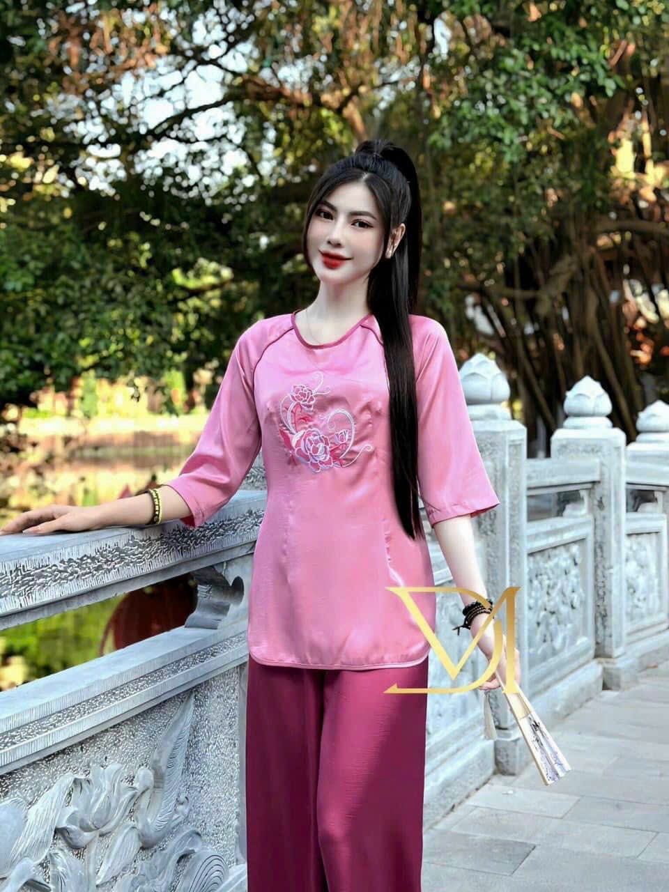 Sét bộ lam bà ba thêu tay lỡ siêu đẹp