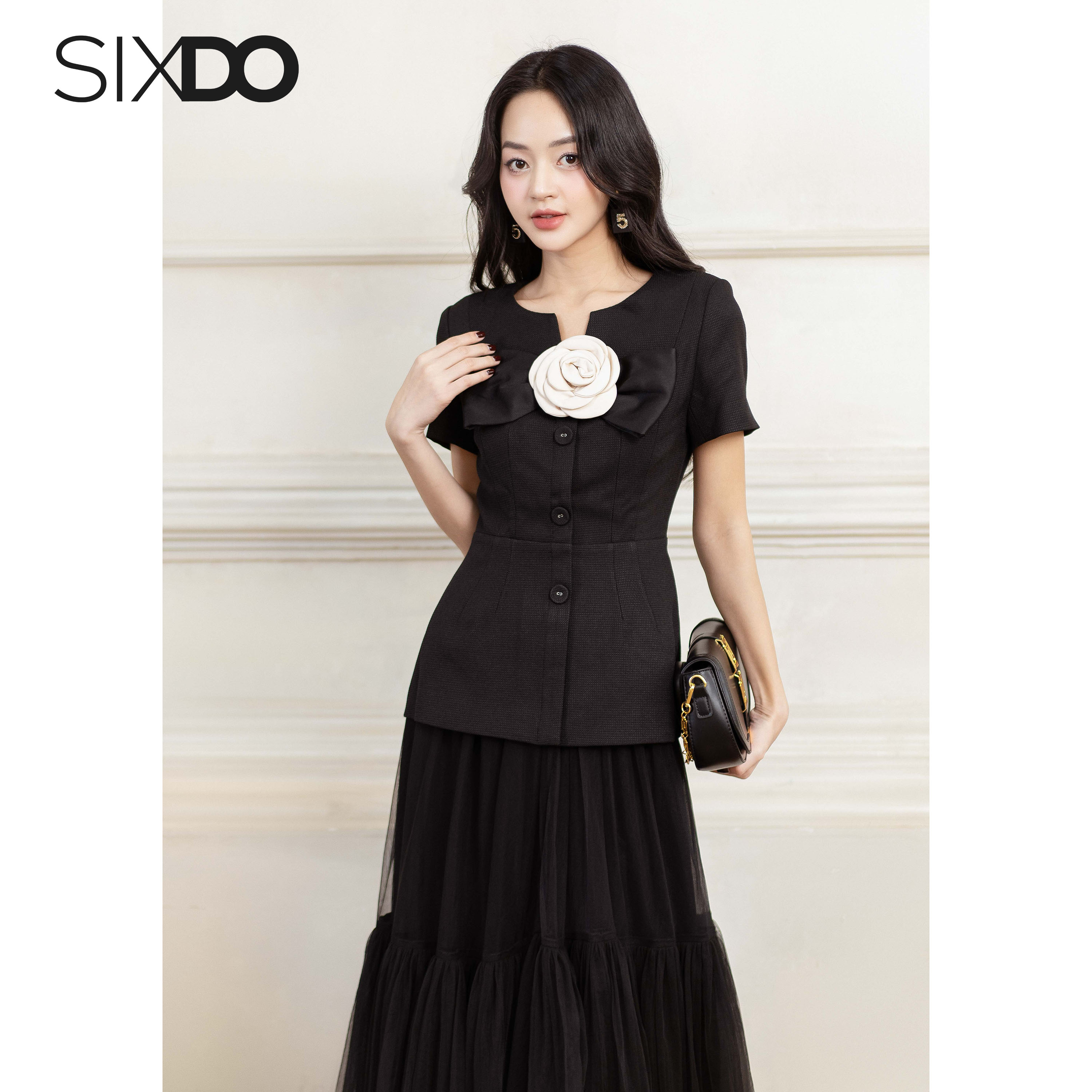 Áo Vest nữ cổ tròn phối nơ SIXDO (Black Bowtie Raw Vest)