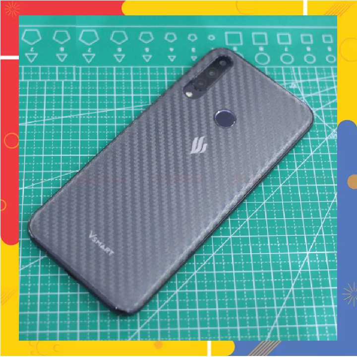 Miếng dán vân cacbon mặt sau VSMART JOY 3/ ACTIVE 3/ LIVE/ JOY 2 PLUS