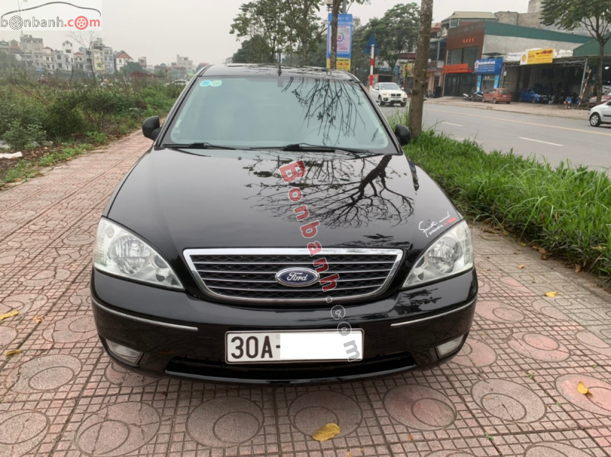 Chắn bùn bánh xe Ford Mondeo