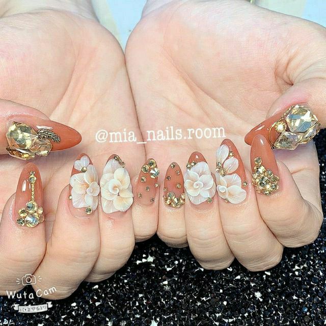 Khay Đá Chân Lưới YHB màu Vàng nhạt - sinailmi