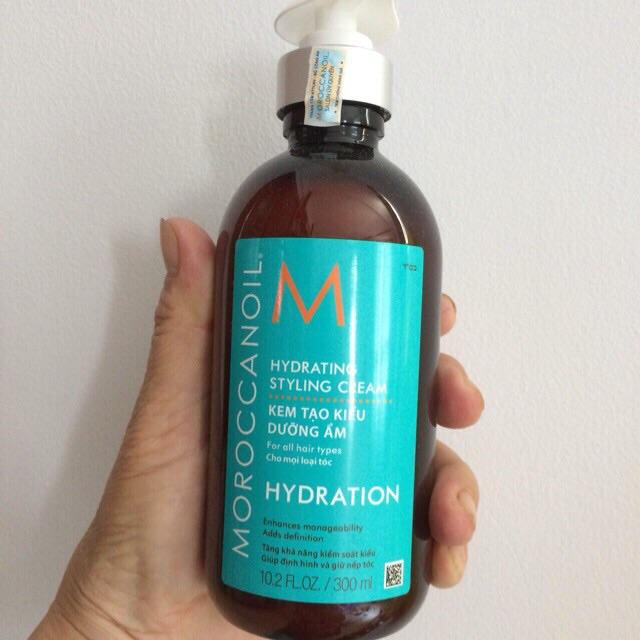 Kem tạo kiểu dưỡng ẩm Hydrating Styling Cream Moroccanoil dành cho mọi loại tóc 300ml