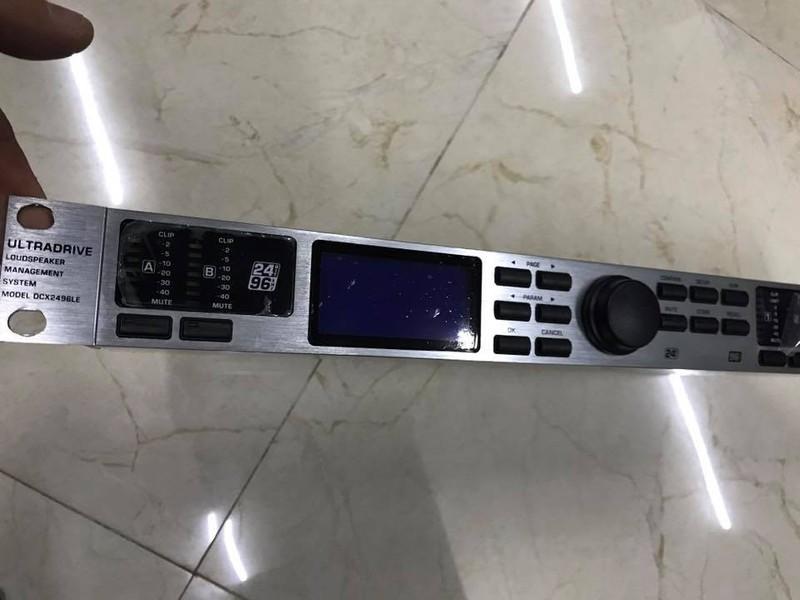 CROSSOVER DIGITAL BEHRINGER DCX2496LE