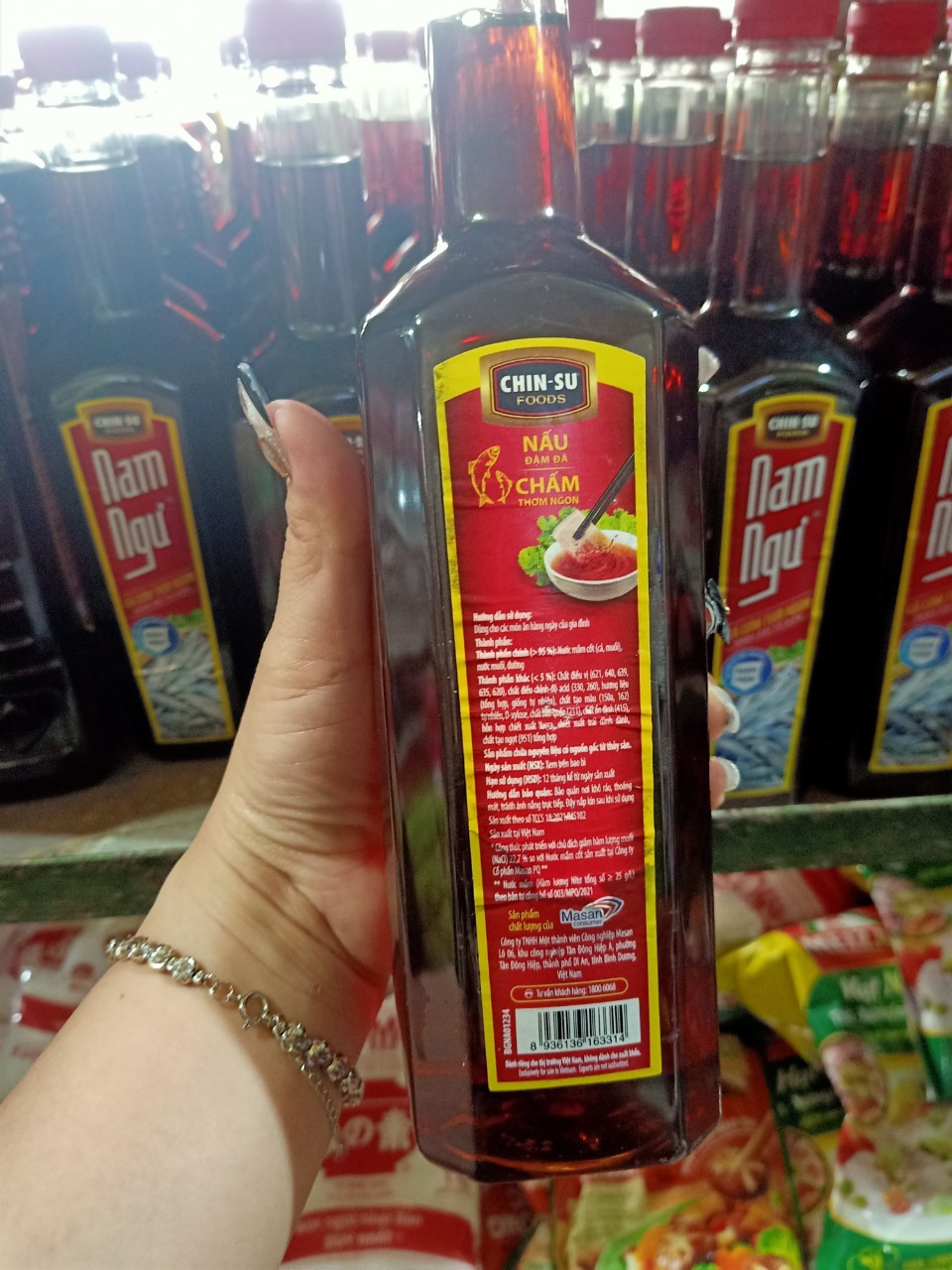mắm Nam ngư cá cơm chai 750ml