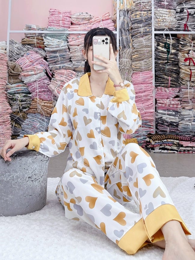 Bộ pijama mango tay dài (40-60kg)