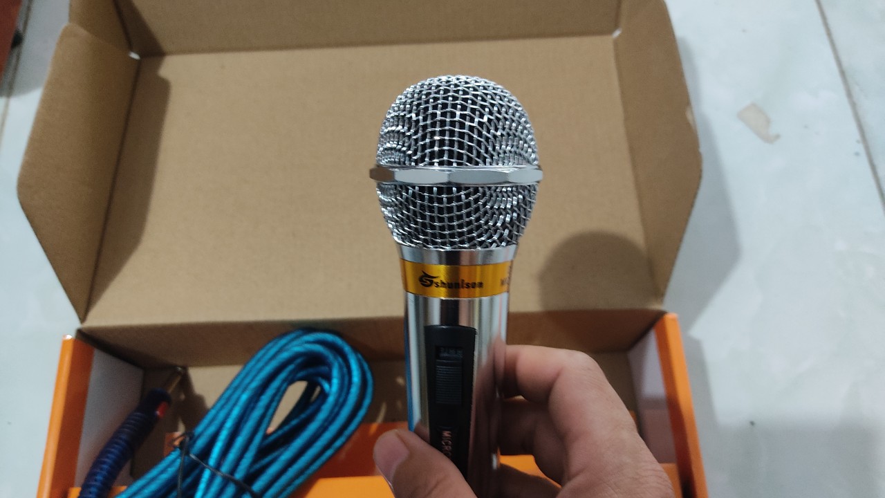Micro karaoke shunison - SN688 -Micro có dây - giá 1 chiếc