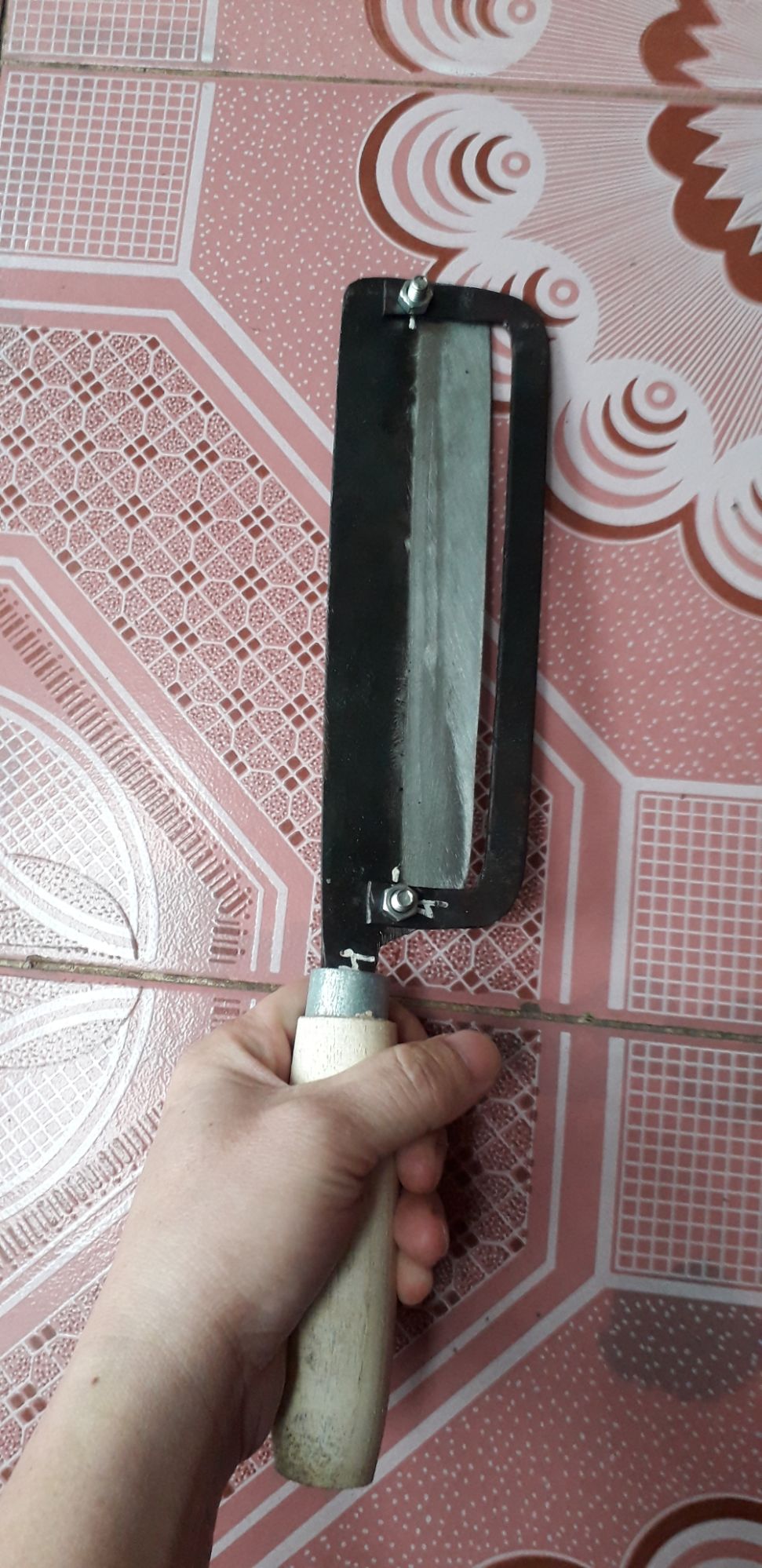 Dao bào hoa chuối và cây chuối ăn