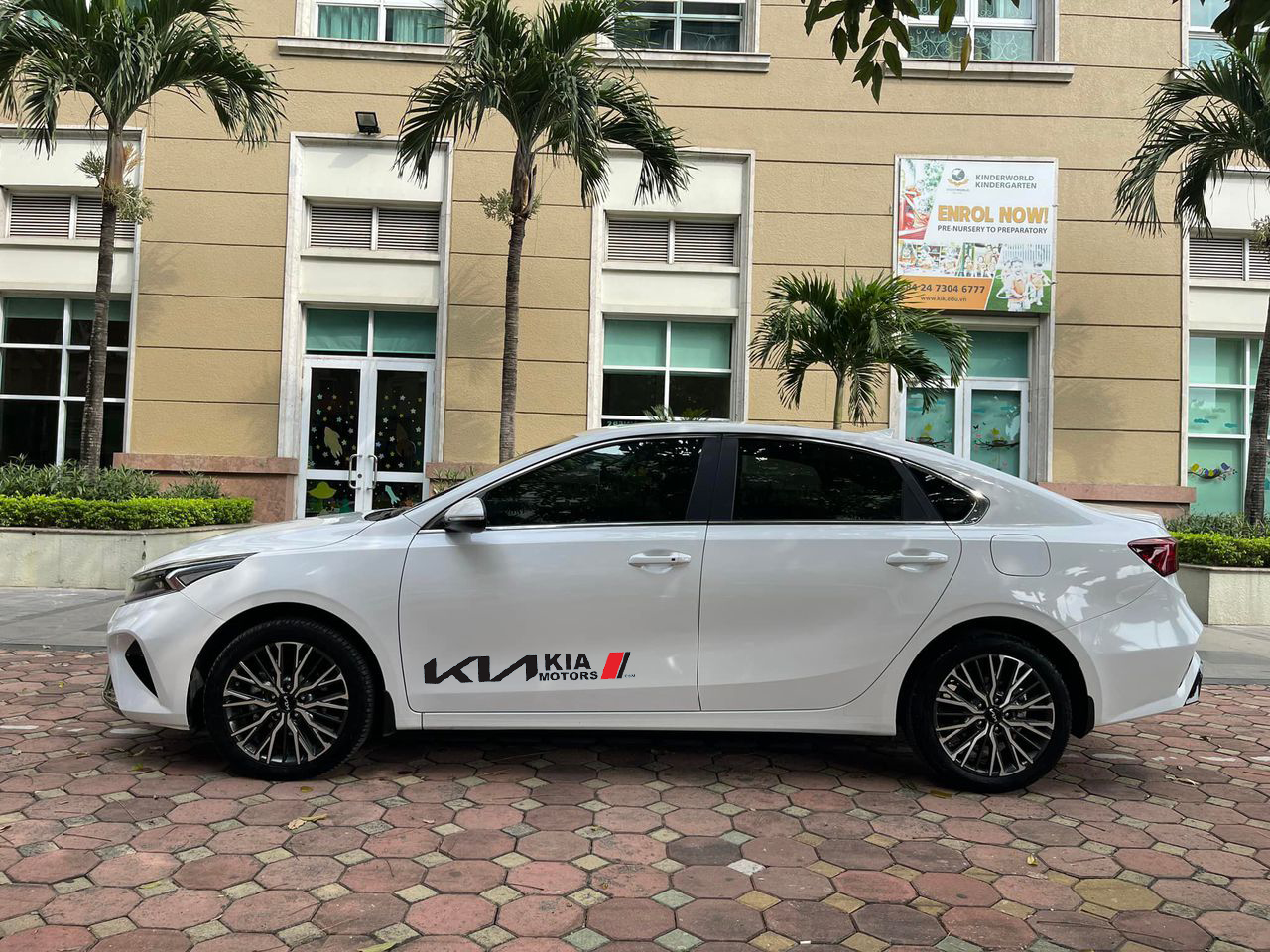 [HCM]Tem dán cửa xe ô tô KIA
