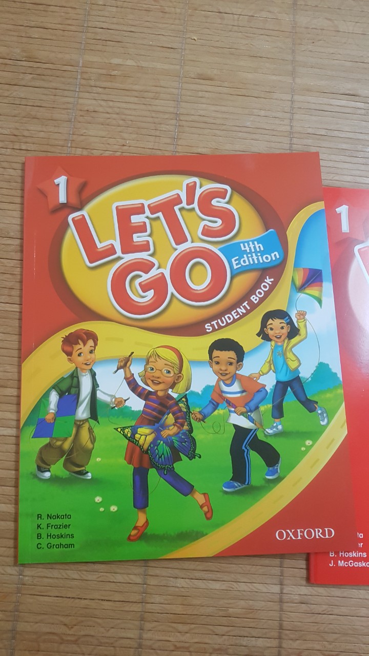 Bộ Let's go 1 bản 4th cho bé ( bộ 2 cuốn SB + WB)